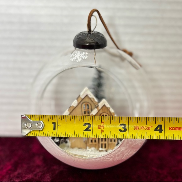 4" DIORAMA SNOWGLOBE GLASS ORNAMENT WITH SNOWY WINTER SCENE - Picture 11 of 11